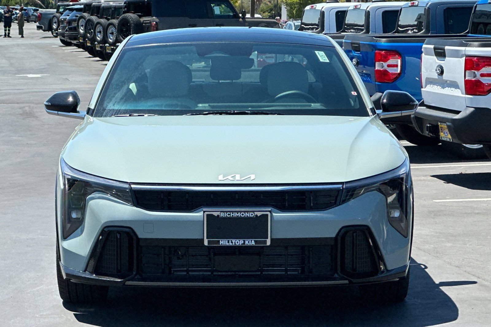 New 2026 Kia K4 GT-Line w/ GT-Line Sunroof Package FWD image 9