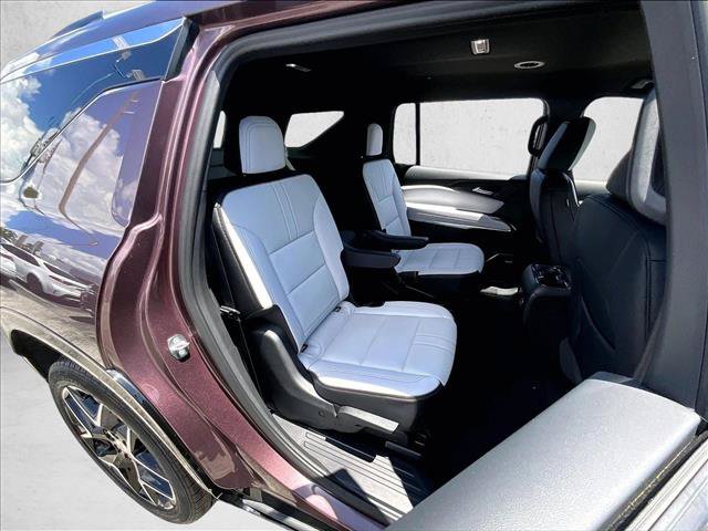 Certified 2026 Chevrolet Traverse High Country FWD image 29