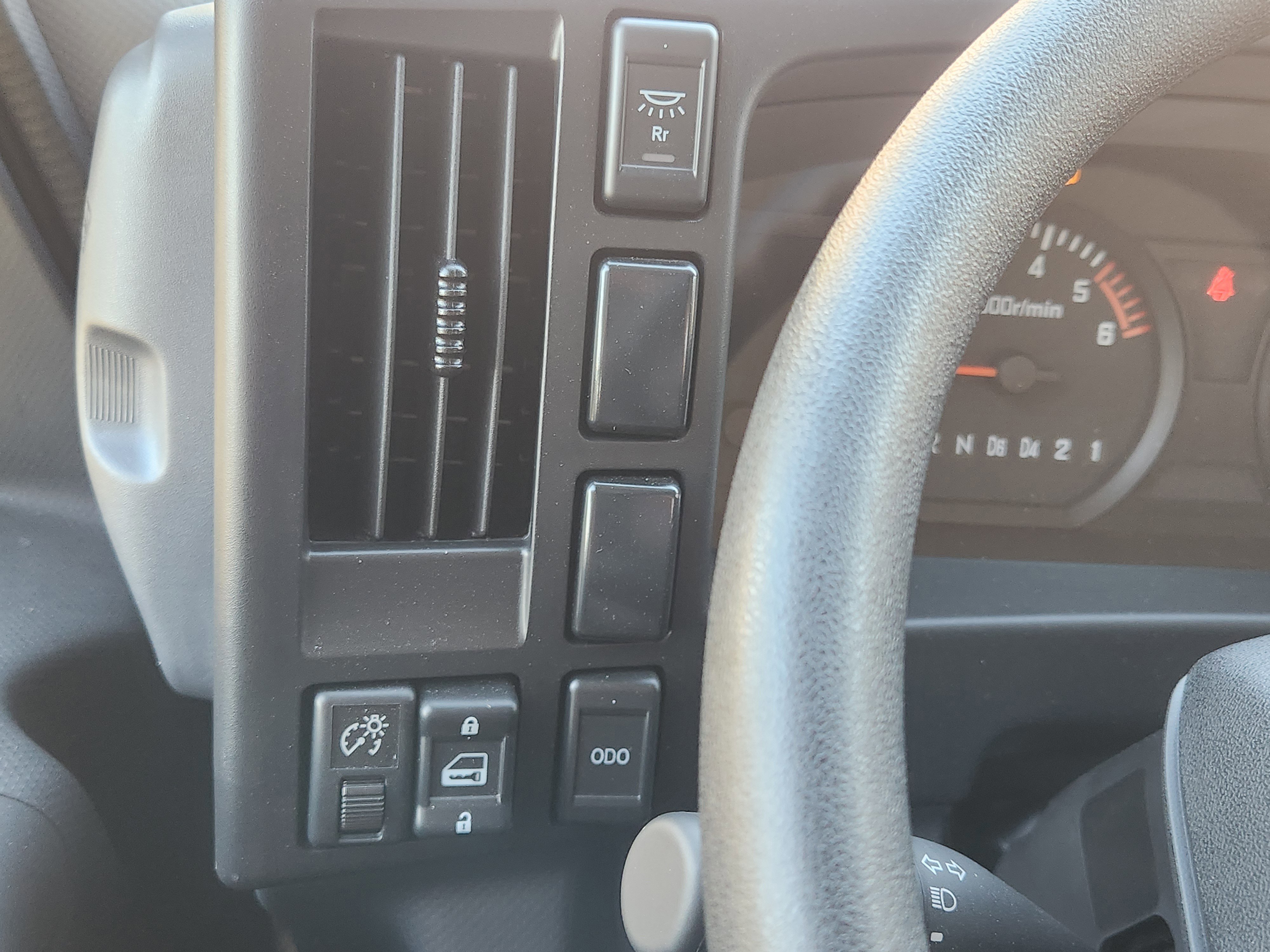 New 2025 Chevrolet Low Cab Forward image 24