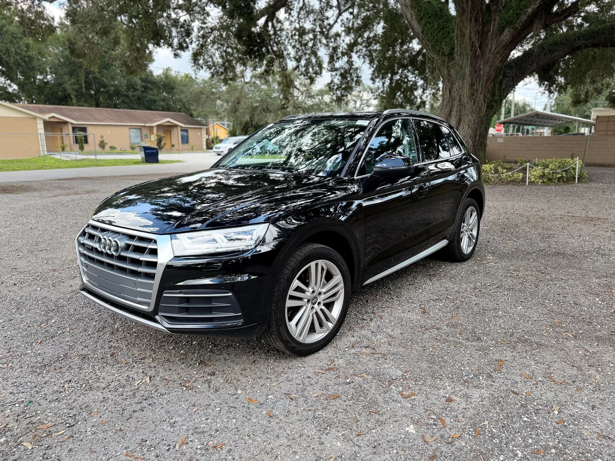 Used 2018 Audi Q5 2.0T Premium Plus w/ Premium Plus Package AWD/4WD image 1