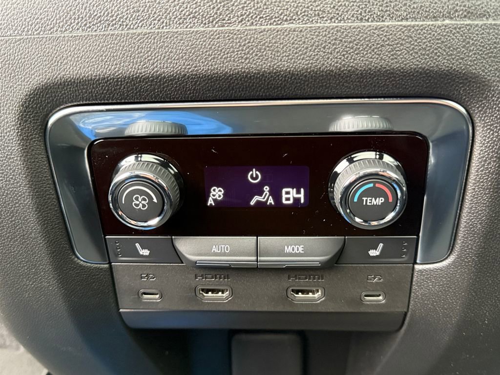 New 2026 Chevrolet Tahoe High Country image 25