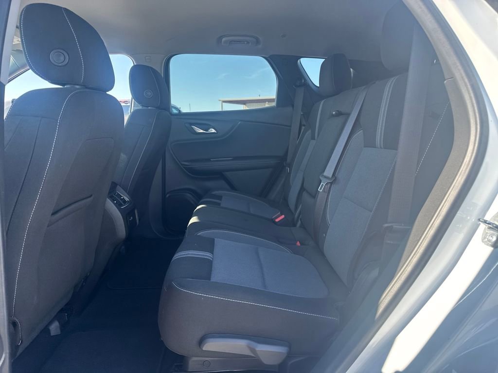 Used 2025 Chevrolet Blazer LT image 15