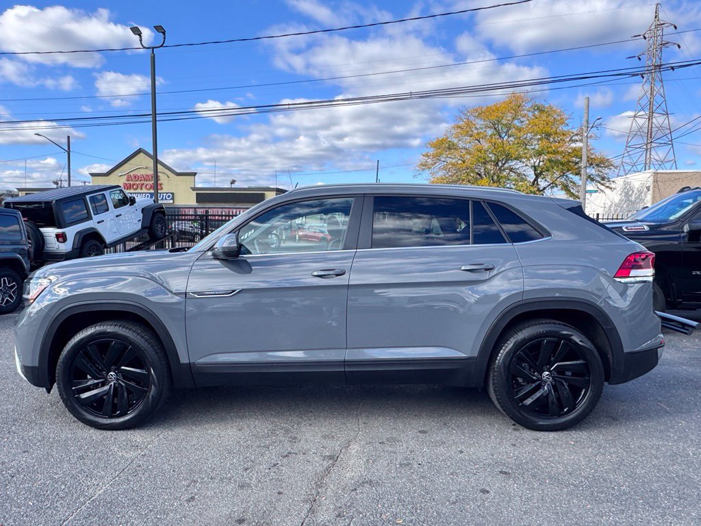 Used 2022 Volkswagen Atlas Cross Sport SE AWD/4WD image 4