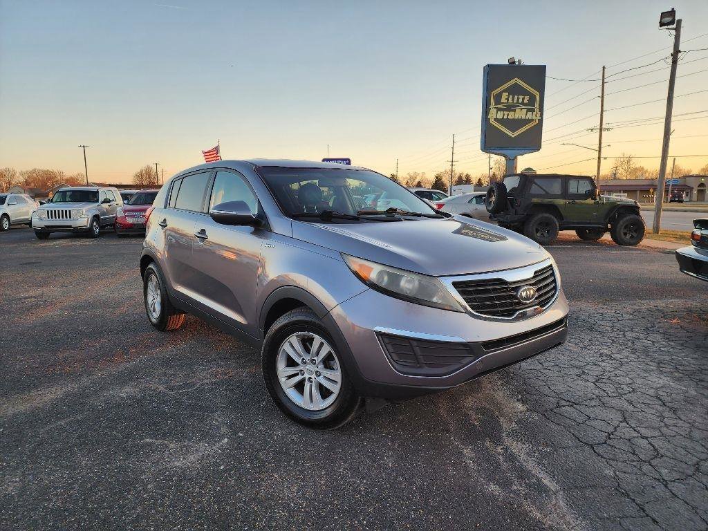 Used 2011 Kia Sportage LX image 1
