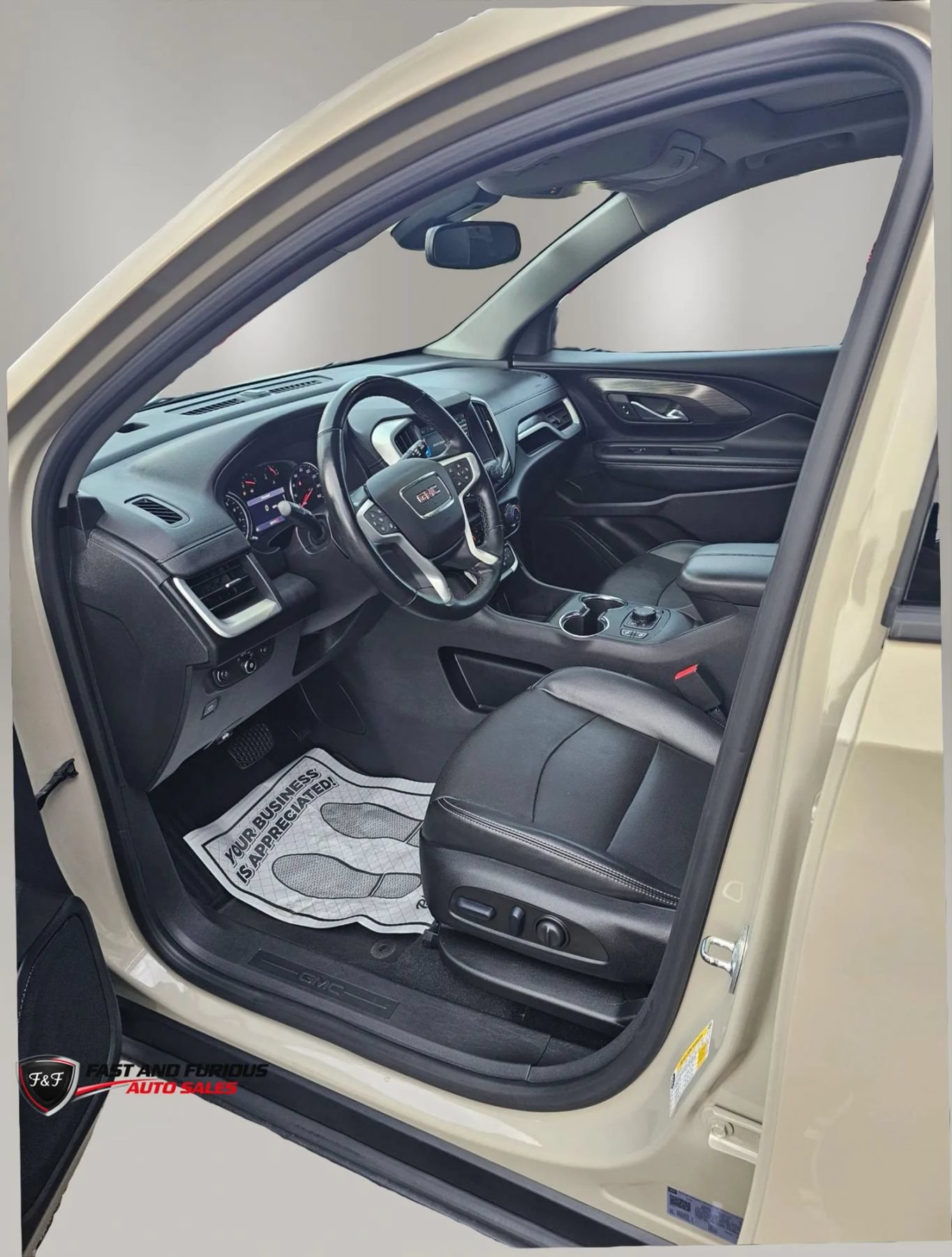 Used 2023 GMC Terrain SLT w/ Elevation Edition FWD image 6