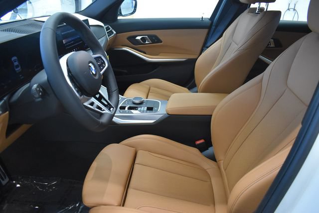 New 2026 BMW 330i xDrive Sedan w/ M Sport Package AWD/4WD image 22