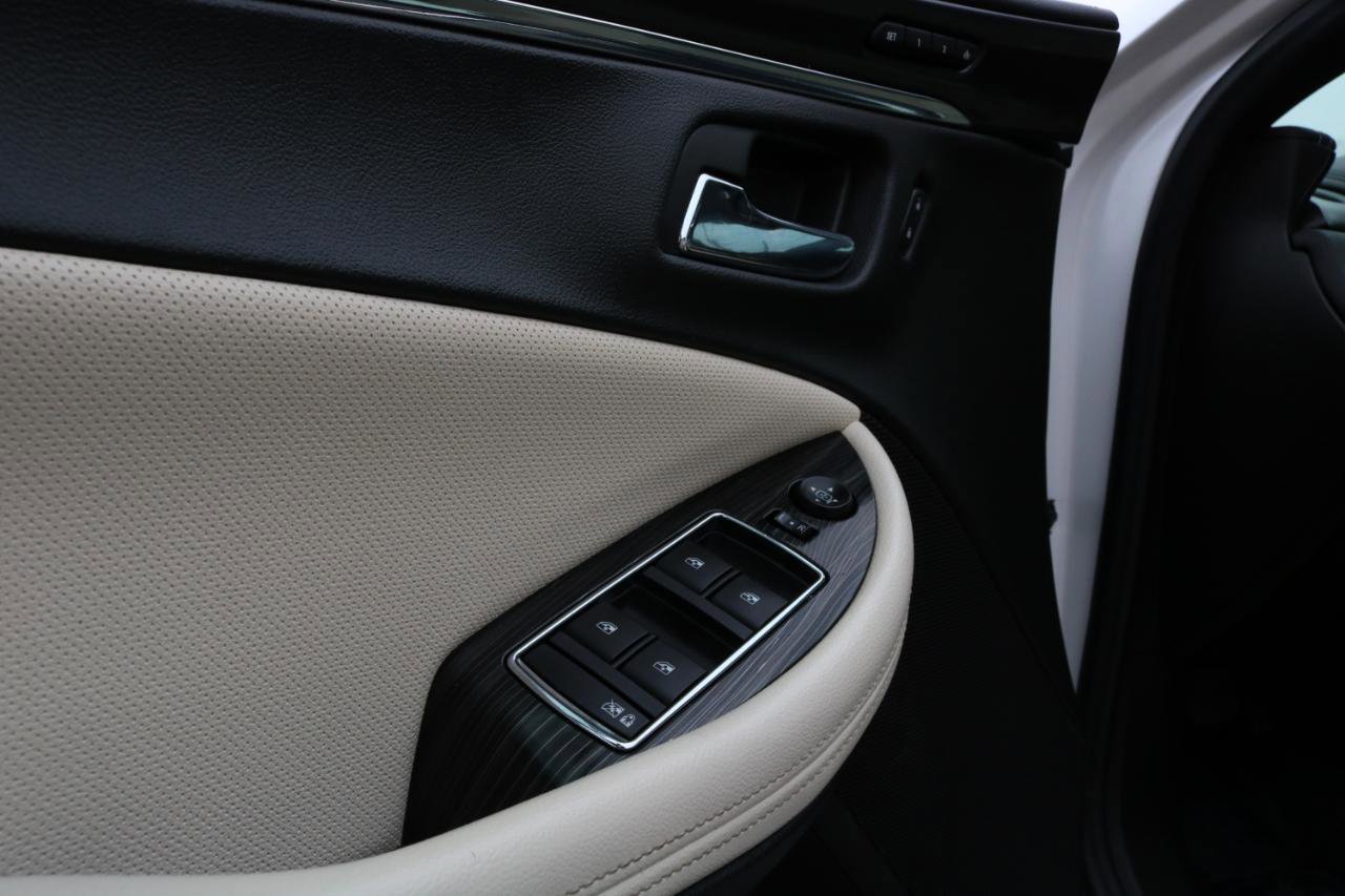 Used 2017 Chevrolet Impala Premier w/ Enhanced Convenience Package image 20