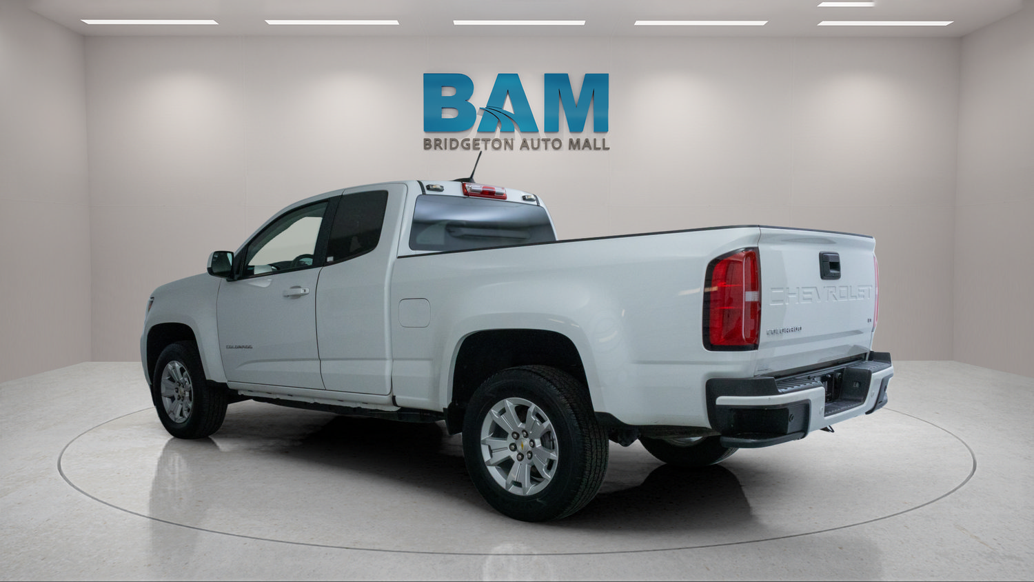 Used 2022 Chevrolet Colorado LT w/ Fleet Safety Package RWD image 5