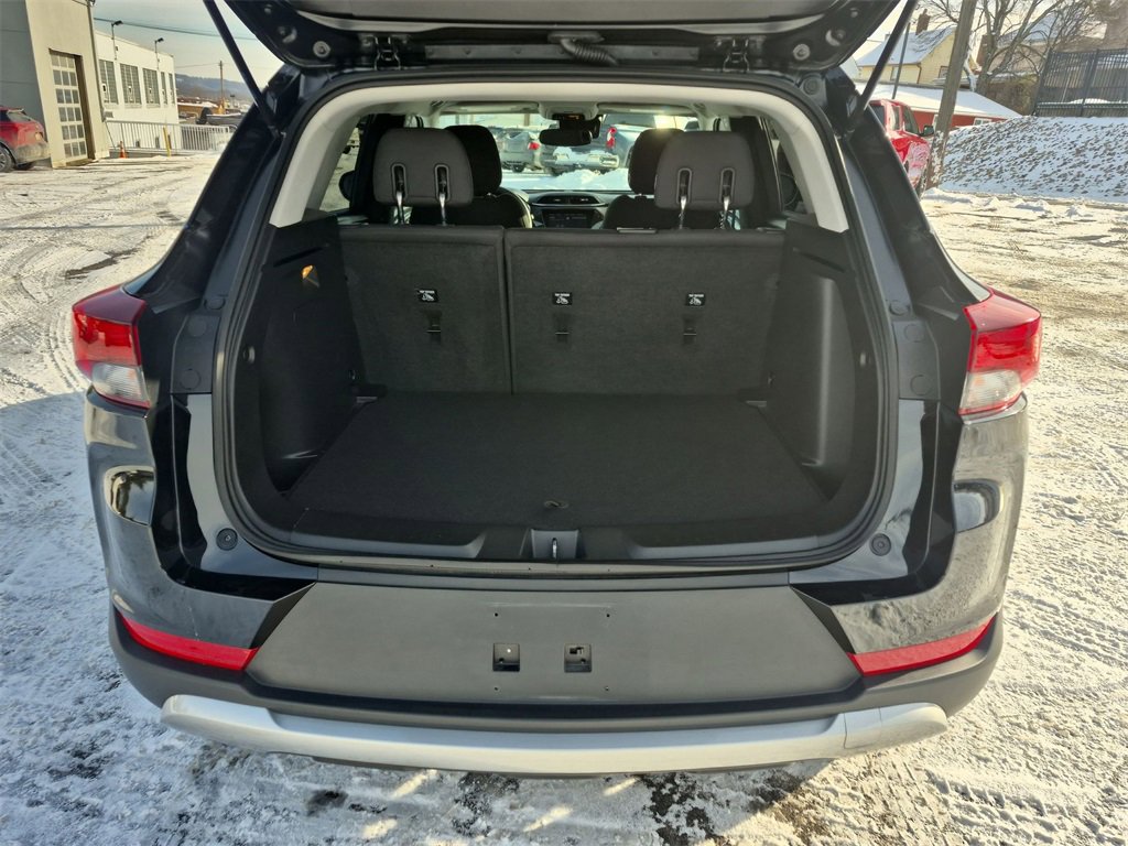 Used 2023 Chevrolet TrailBlazer LT w/ Convenience Package image 31