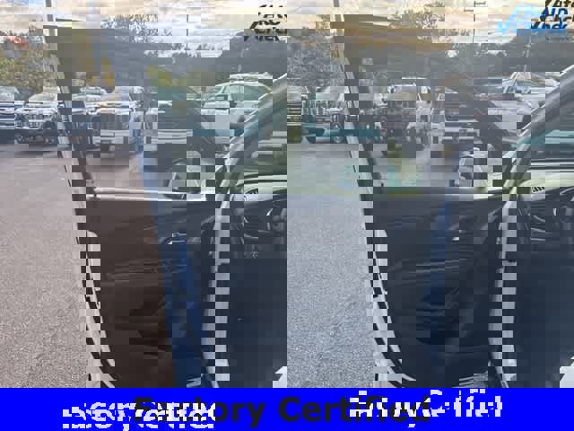 Certified 2022 Buick Encore Preferred w/ Safety Package image 16