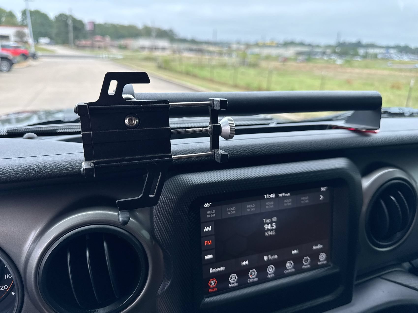 Used 2021 Jeep Gladiator Sport AWD/4WD image 20