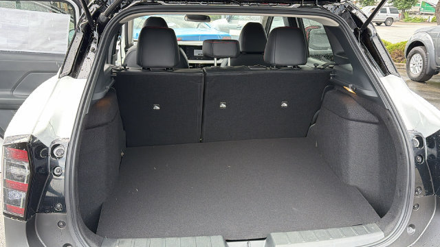 New 2026 Nissan Kicks SR AWD/4WD image 13