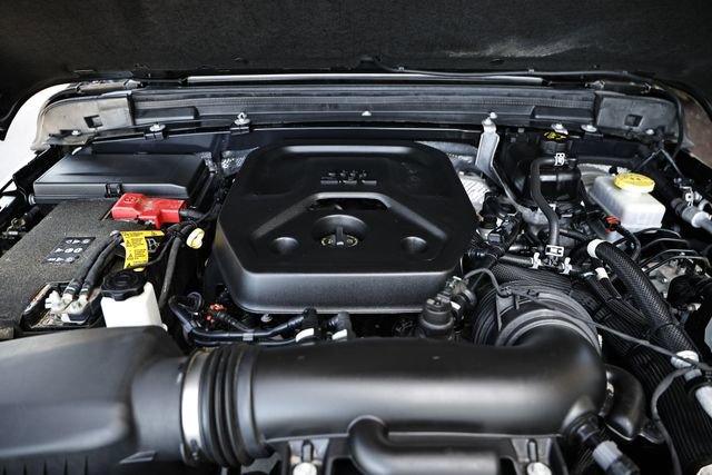 Used 2024 Jeep Wrangler Sport image 31