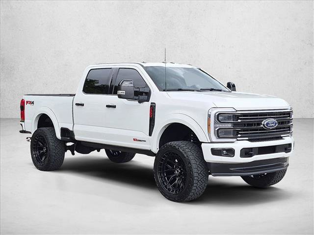Used 2025 Ford F250 Platinum w/ Platinum Plus Package AWD/4WD image 3