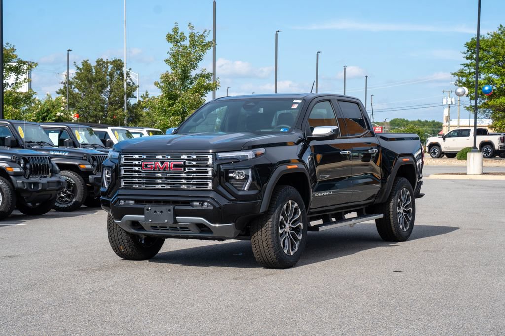 New 2026 GMC Canyon Denali AWD/4WD image 3