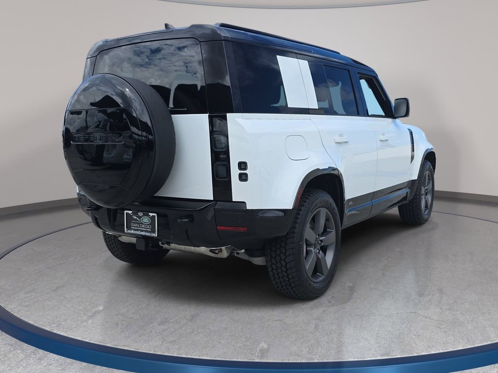 New 2026 Land Rover Defender 110 X-Dynamic SE AWD/4WD image 5