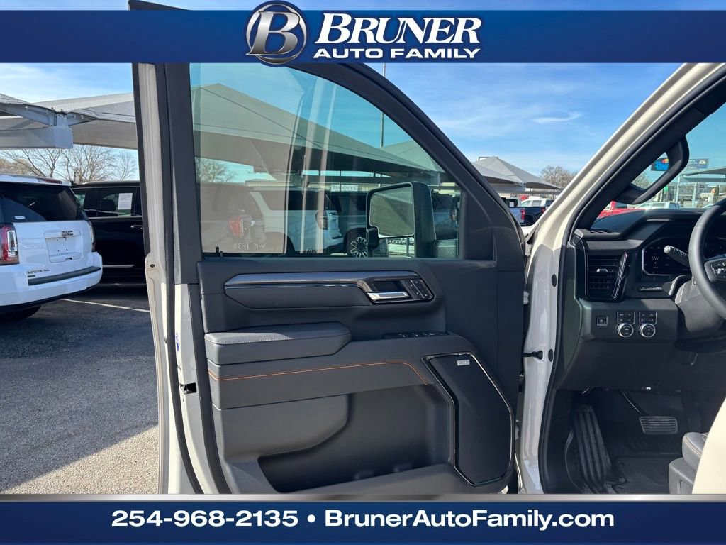 New 2026 GMC Sierra 3500 AT4 w/ AT4 Premium Plus Package image 11