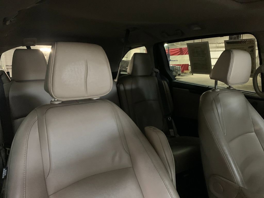 Used 2019 Honda Odyssey EX-L image 20