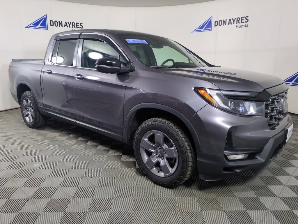 Certified 2025 Honda Ridgeline TrailSport image 7