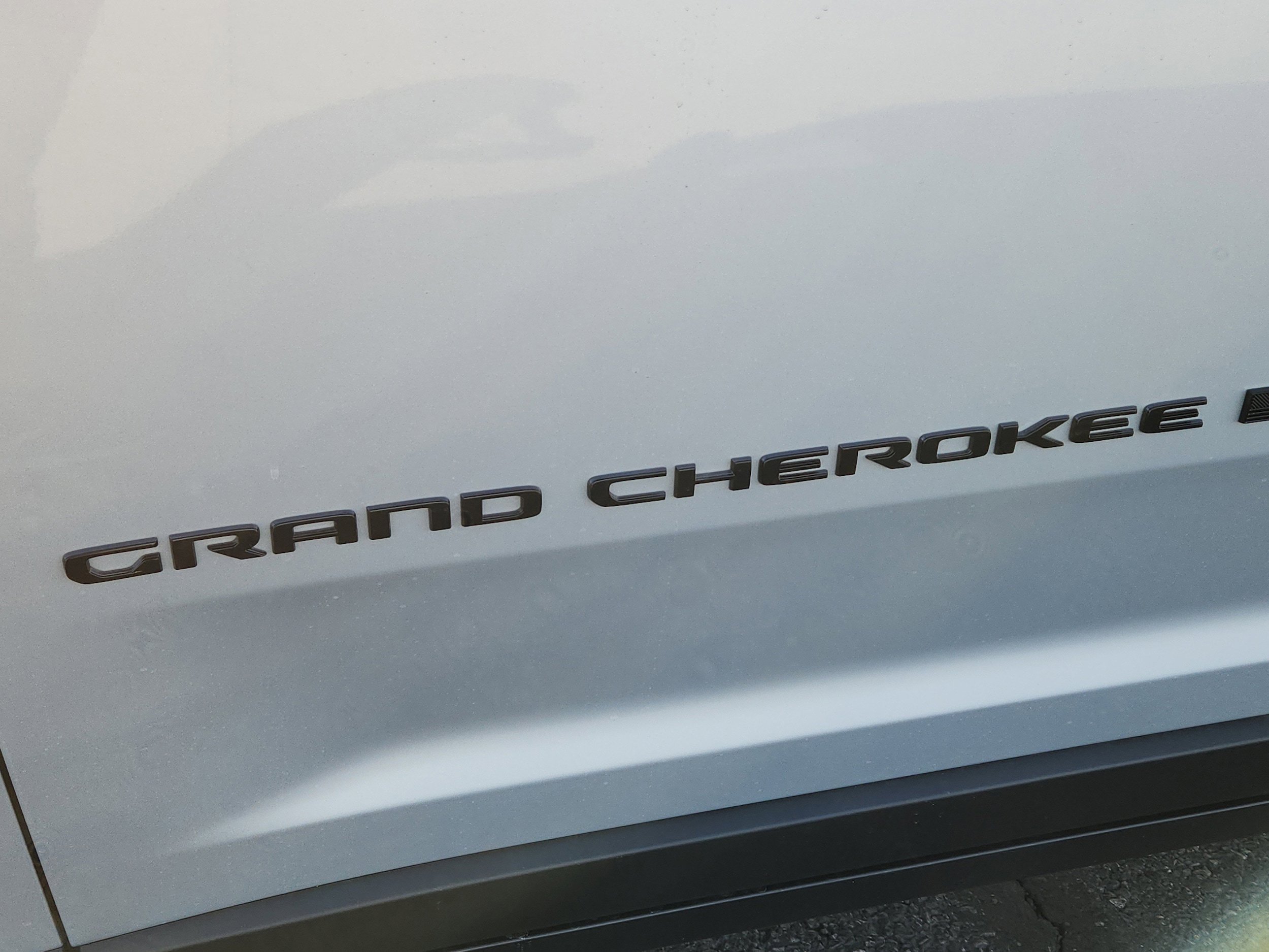 New 2025 Jeep Grand Cherokee Limited AWD/4WD image 8
