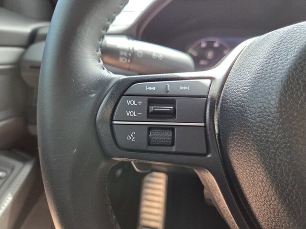 Used 2025 Honda Accord Sport image 21