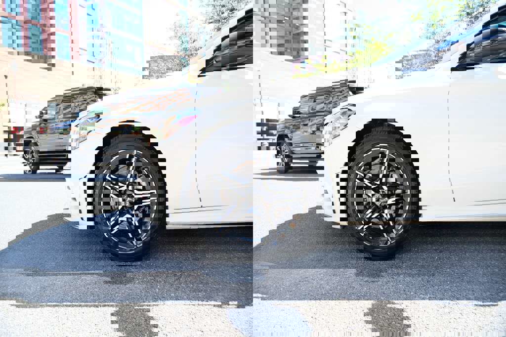 Used 2021 Mercedes-Benz C 300 4MATIC Sedan w/ AMG Line image 5