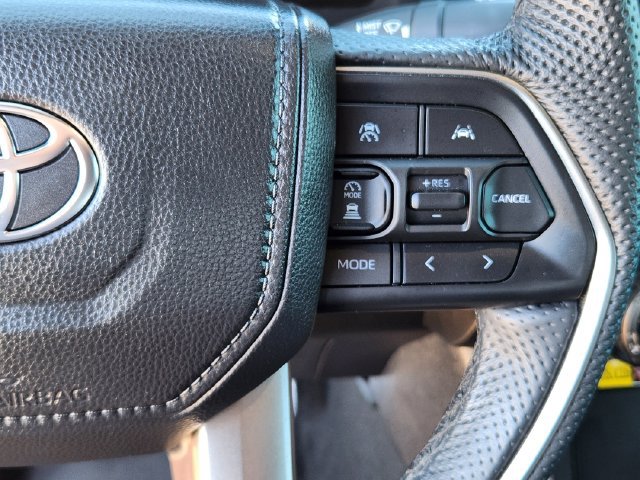 Used 2025 Toyota Tacoma TRD Sport w/ TRD Sport Premium Package AWD/4WD image 35