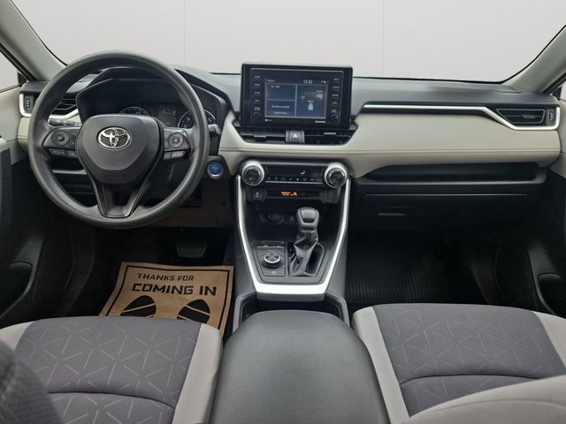 Certified 2020 Toyota RAV4 XLE w/ Convenience Package image 18