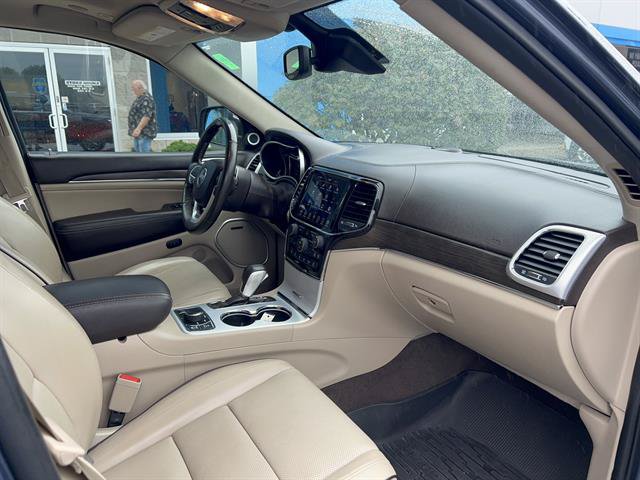 Used 2021 Jeep Grand Cherokee Summit AWD/4WD image 14