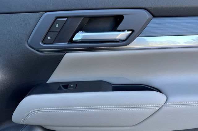 New 2026 GMC Terrain Elevation w/ Black Edition AWD/4WD image 20