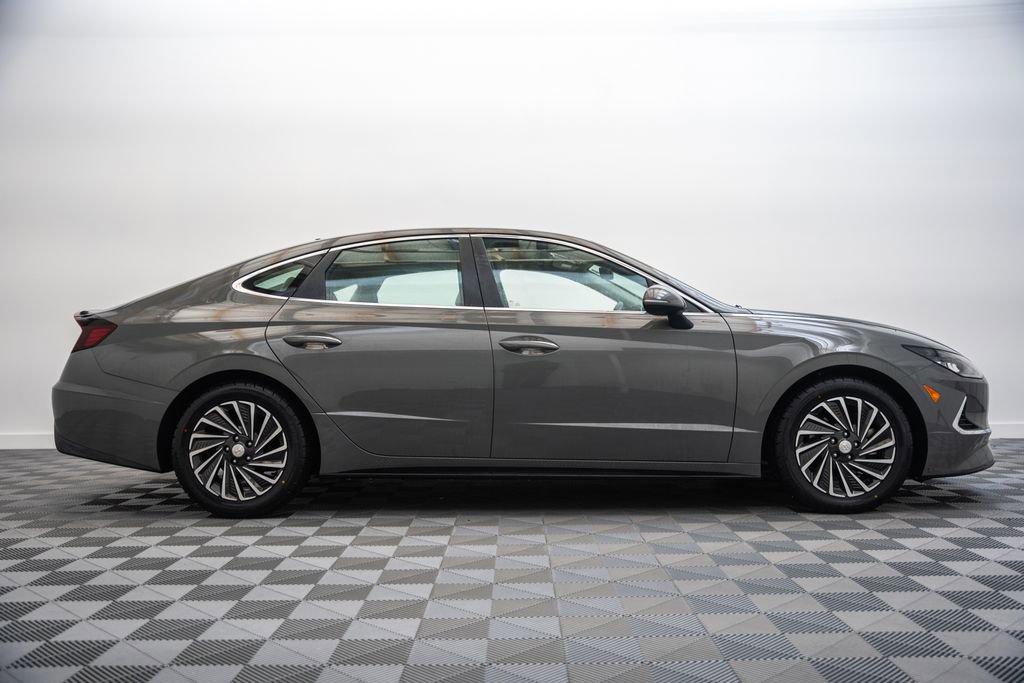 Used 2022 Hyundai Sonata SEL FWD image 3