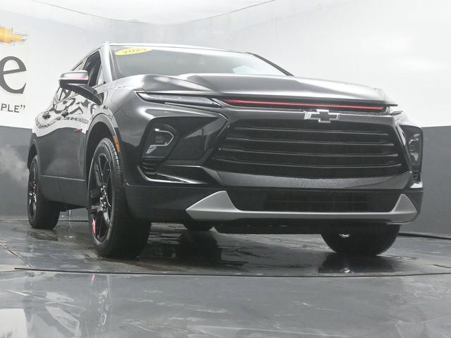 Used 2024 Chevrolet Blazer LT w/ Redline Edition image 3