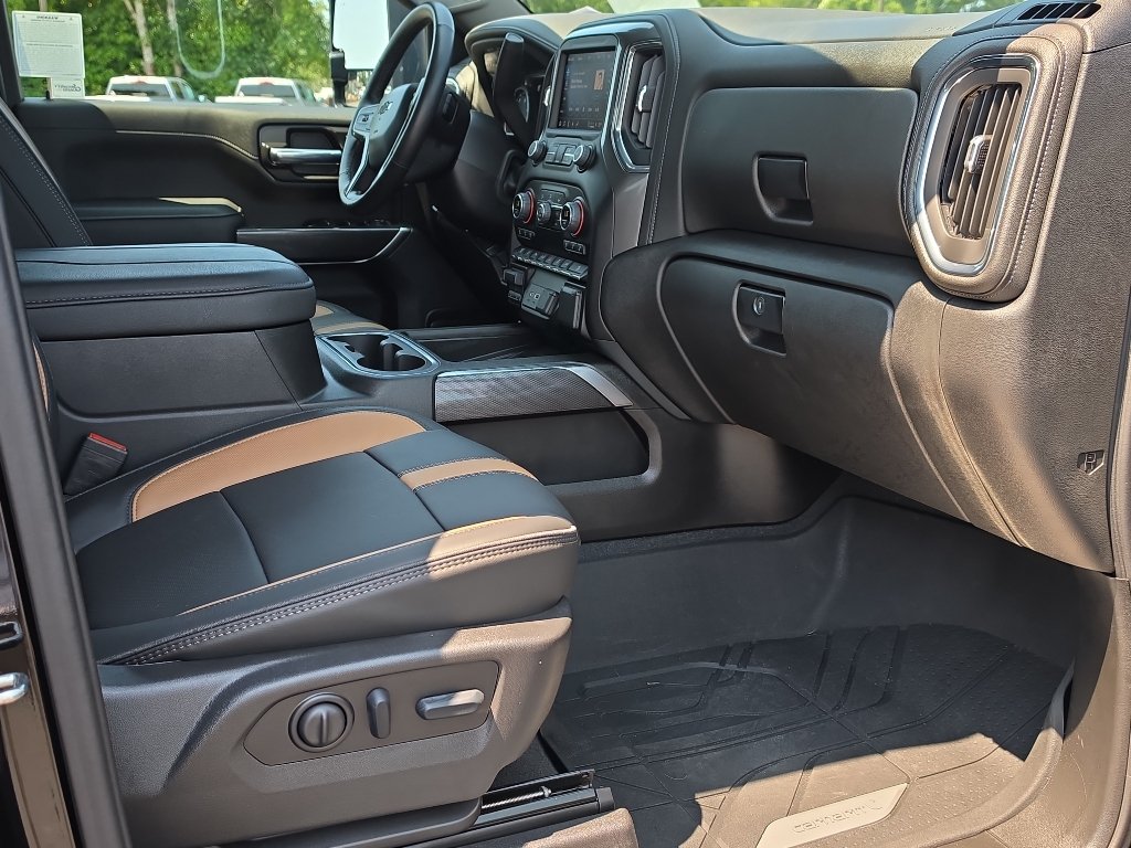 Certified 2023 Chevrolet Silverado 2500 LTZ w/ Carhartt Edition AWD/4WD image 17