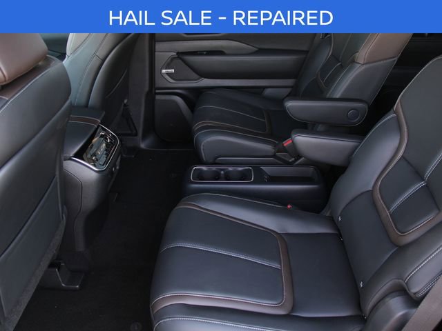 New 2026 Nissan Armada SL w/ Captain's Chari Seat Package image 26