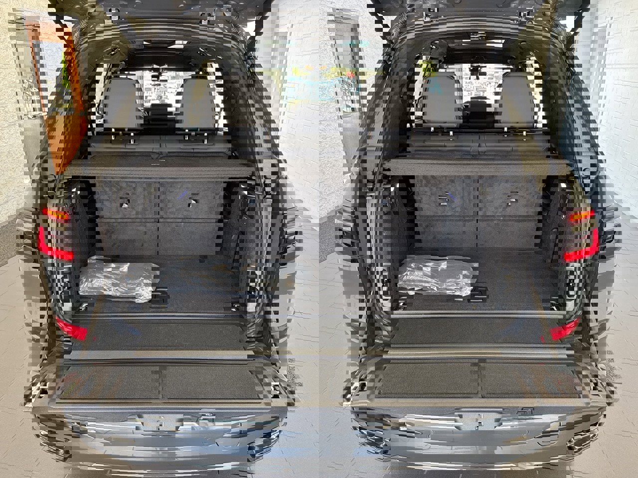 New 2026 BMW X7 xDrive40i w/ M Sport Package image 11