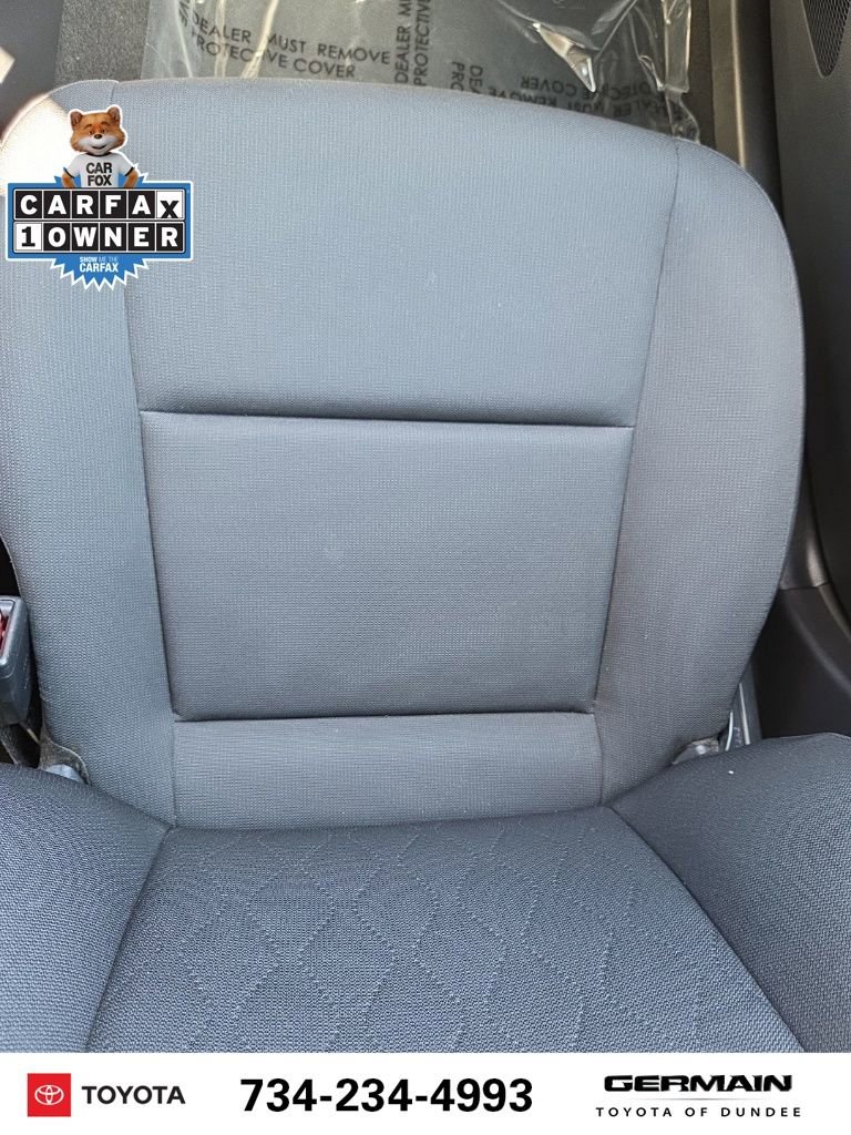 Used 2025 Toyota Corolla LE image 32