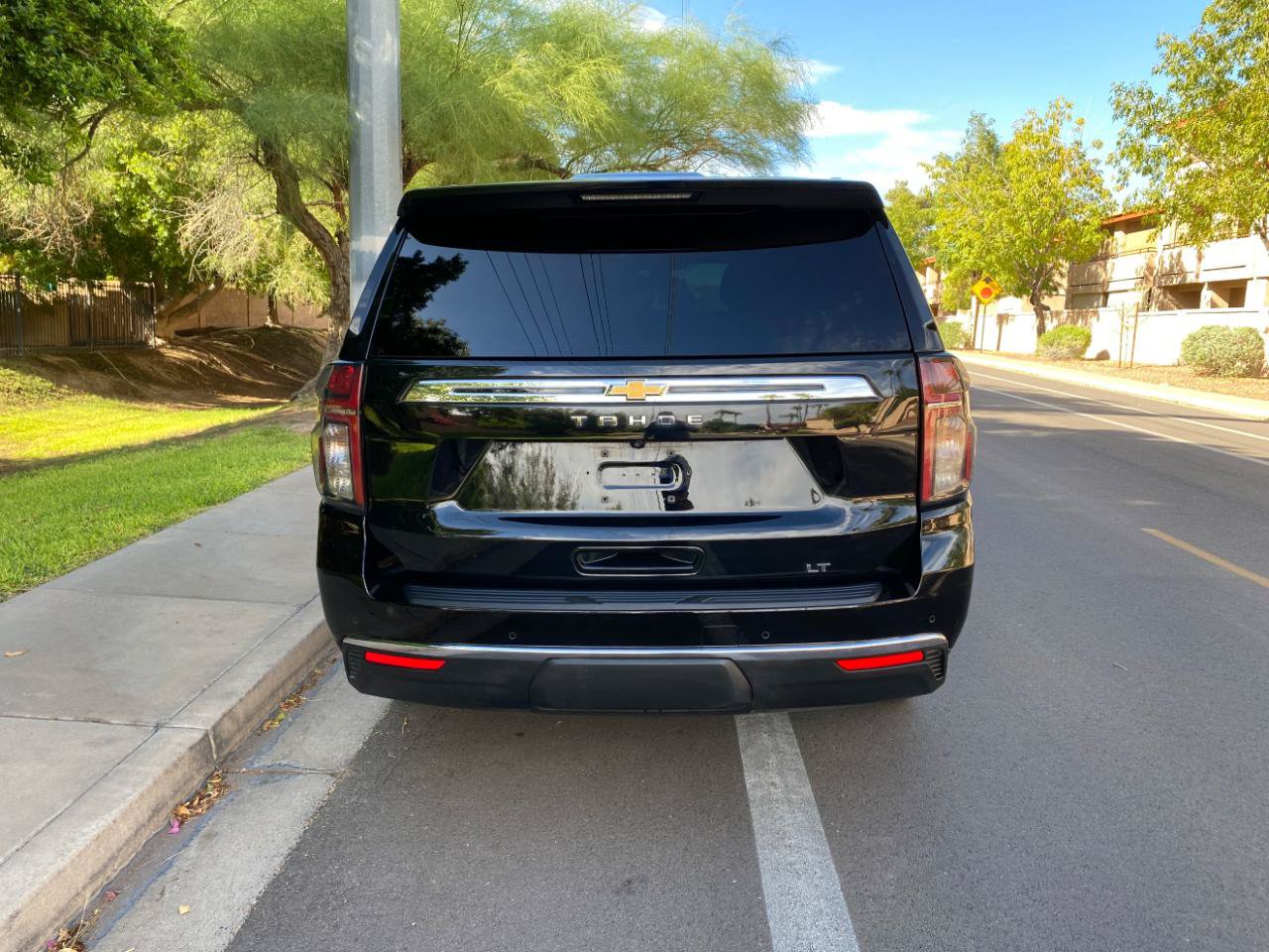 Used 2022 Chevrolet Tahoe LT RWD image 9