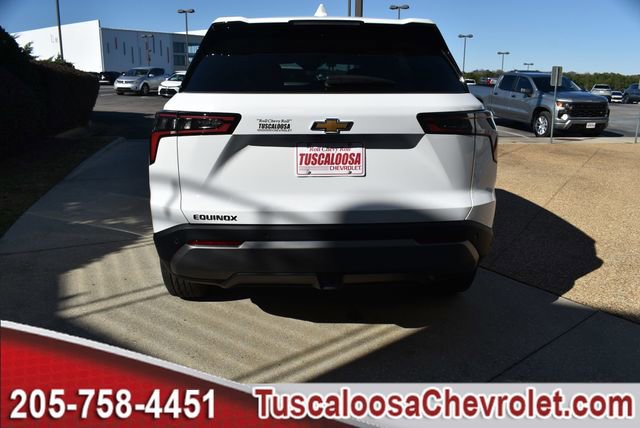New 2026 Chevrolet Equinox LT w/ Convenience Package II FWD image 8