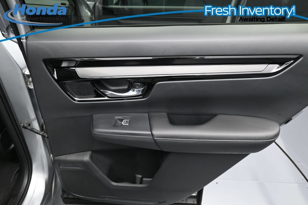 Used 2025 Honda CR-V EX-L image 16