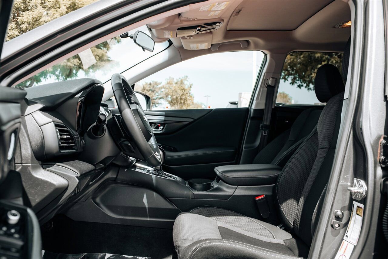 Used 2020 Subaru Outback Premium AWD/4WD image 18