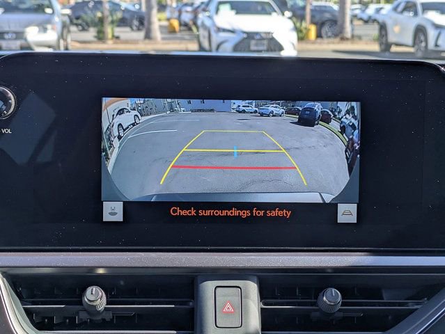 Used 2024 Lexus UX 250h FWD w/ Premium Package image 22