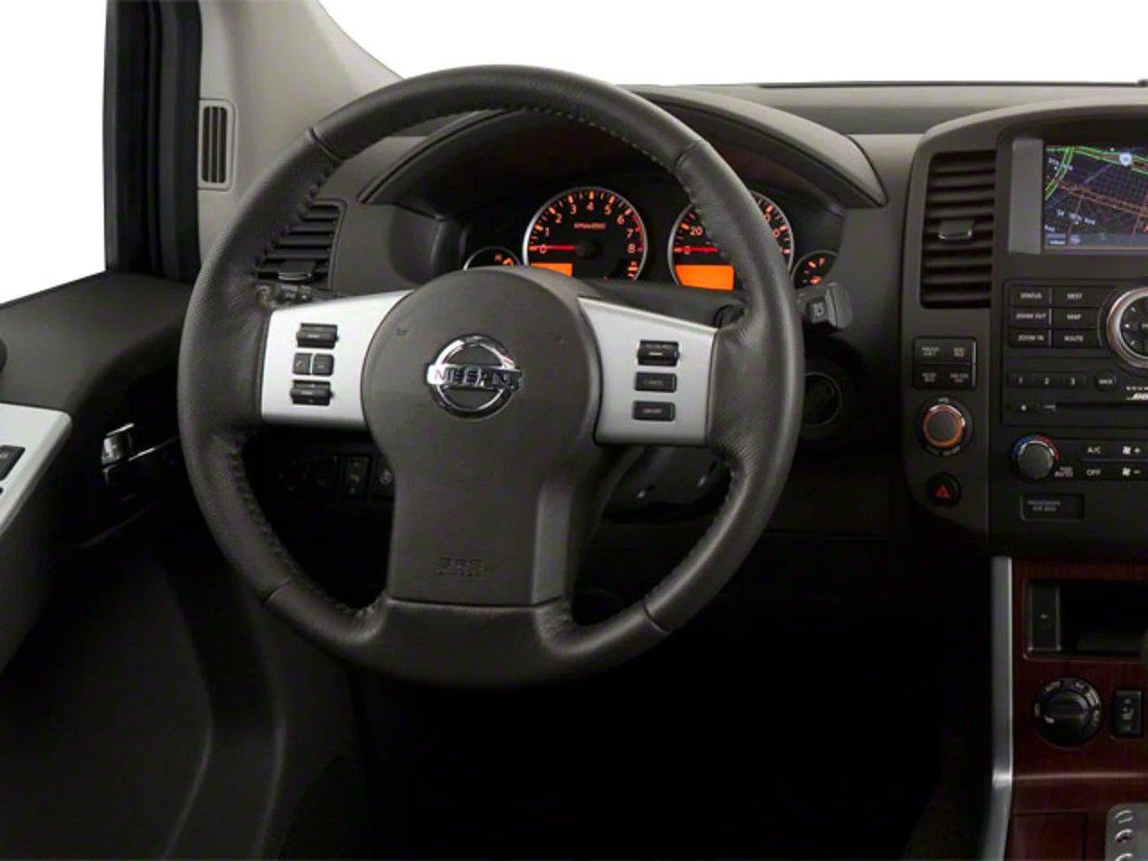 Used 2010 Nissan Pathfinder SE AWD/4WD image 31