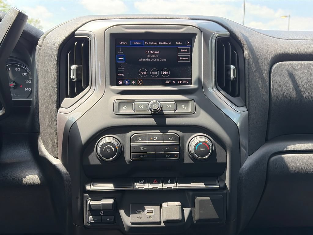 Used 2021 Chevrolet Silverado 2500 Custom w/ Custom Convenience Package AWD/4WD image 19