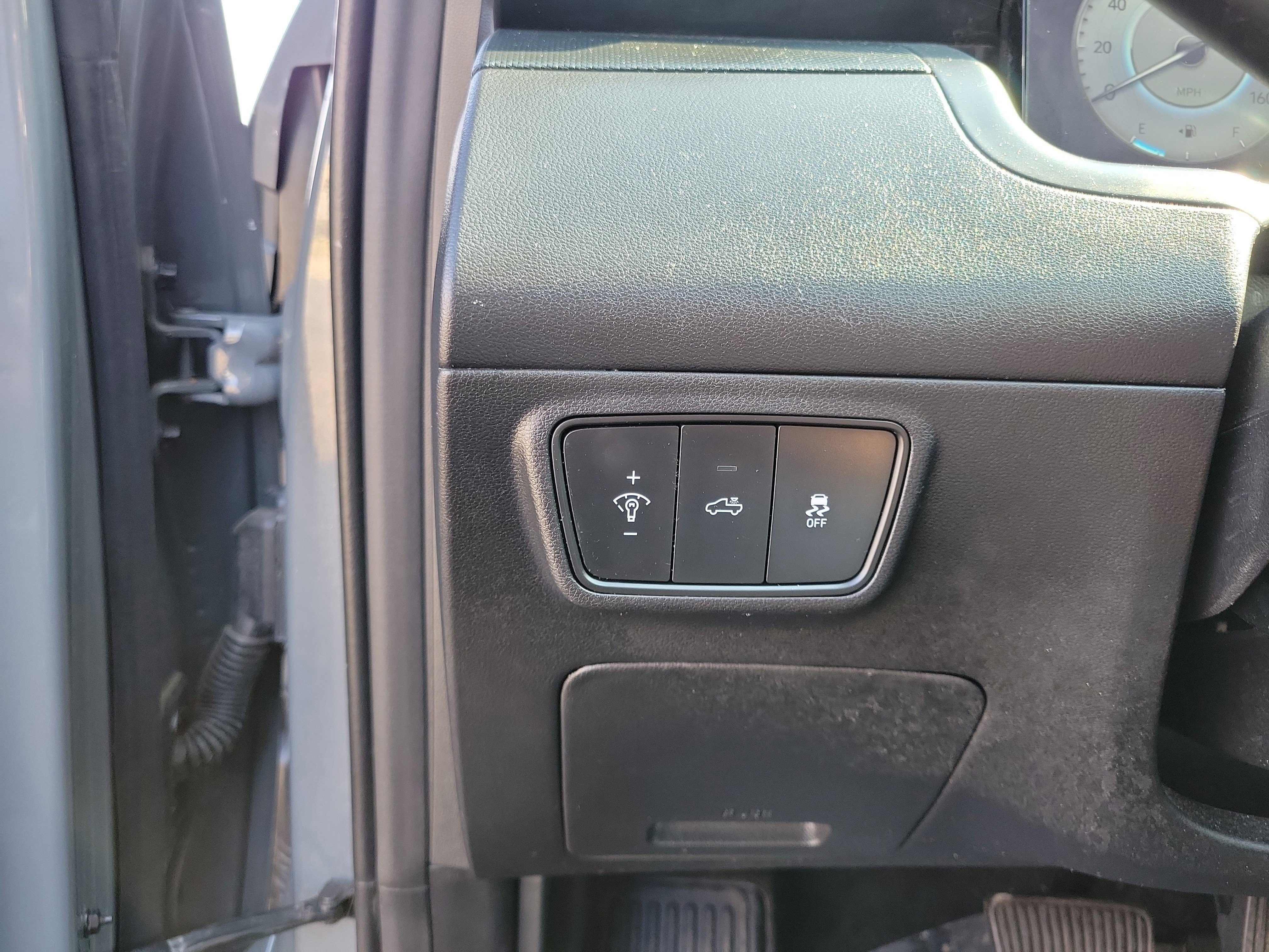 Used 2023 Hyundai Santa Cruz Night w/ Cargo Package image 21