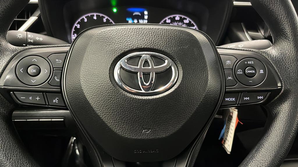 Used 2024 Toyota Corolla LE image 21