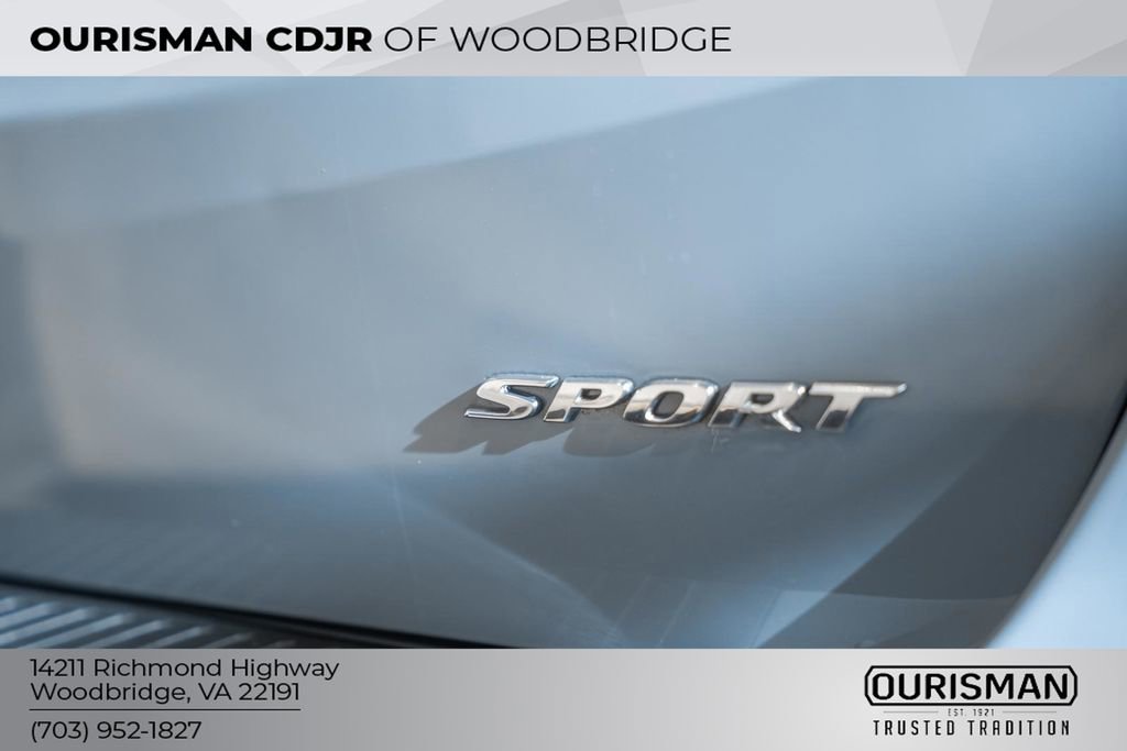 Used 2023 Honda Odyssey Sport image 9