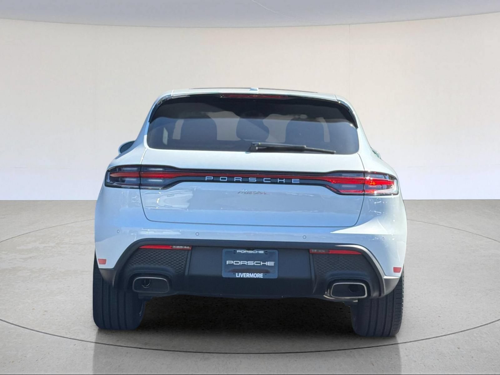 New 2026 Porsche Macan AWD/4WD image 7
