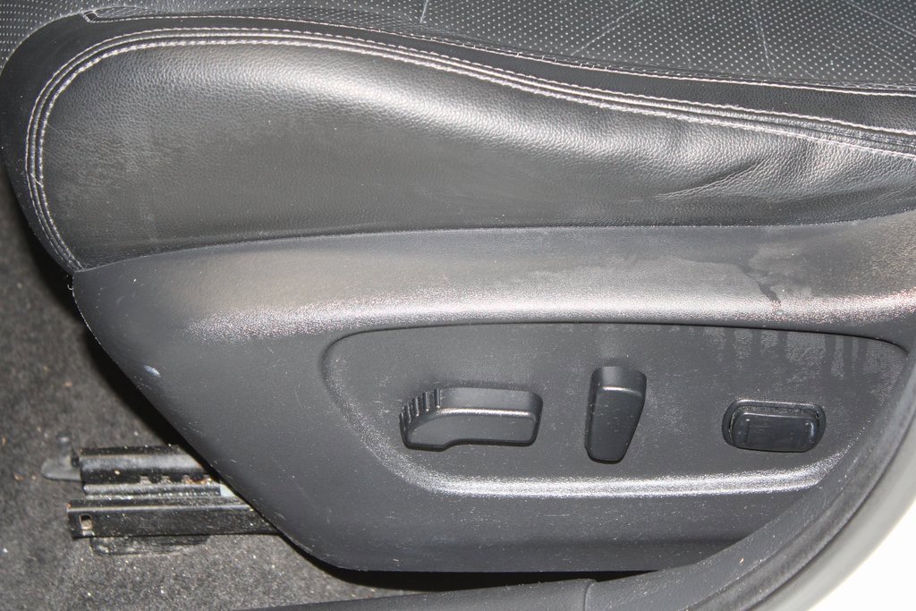 Used 2019 Nissan Rogue SL image 14