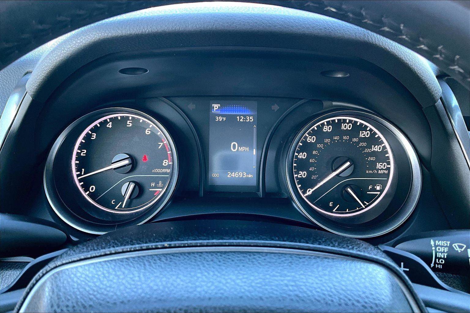 Used 2023 Toyota Camry SE image 26