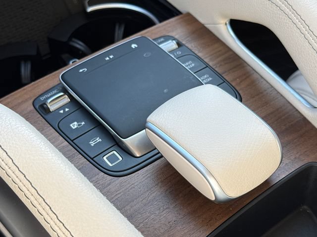 Used 2025 Mercedes-Benz GLE 350 4MATIC image 29